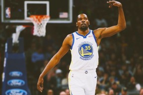 ag体育注册-广东宏远训练开放日，窗口期外线爆发引欢呼，欧篮联在即，高层口径保持一致