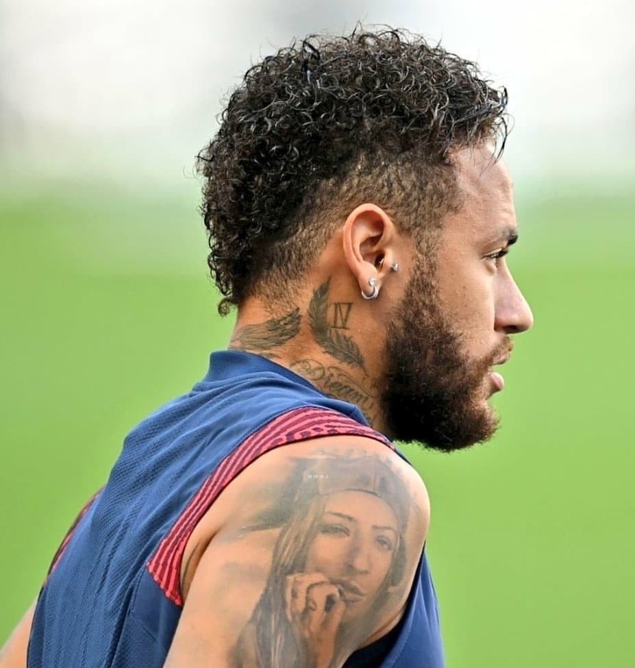 今夜广州队备战法国杯，造点机会细节曝光，更衣室稳定，球探报告显示潜力